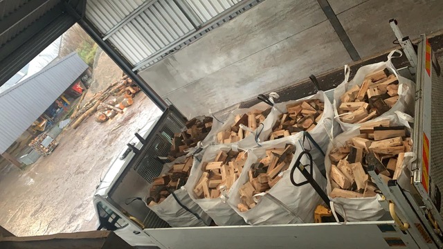 buy kiln dried wood north wales